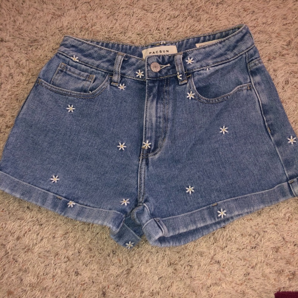 Light wash shorts